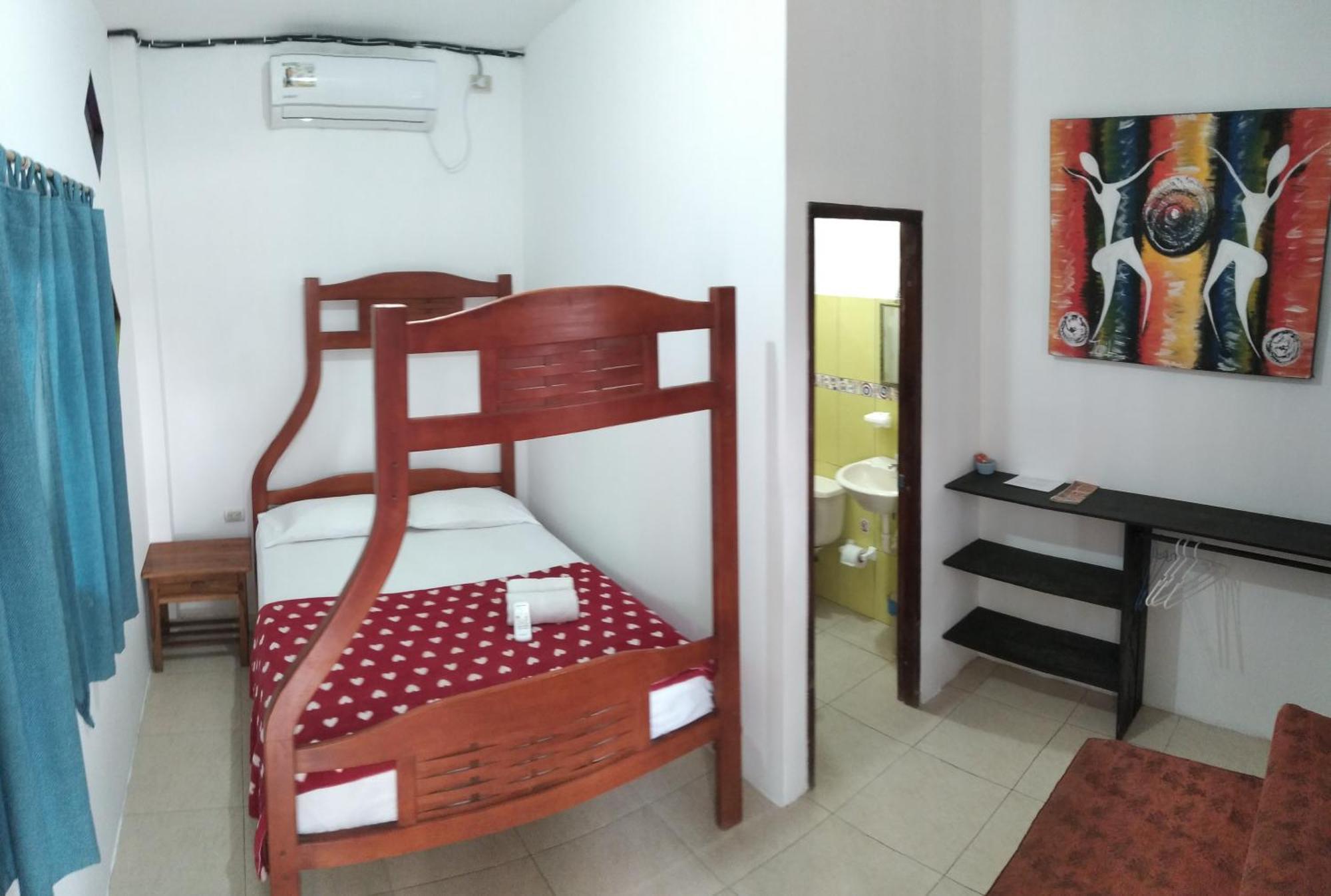 Hostal Casa Taisha Монтаньїта Екстер'єр фото