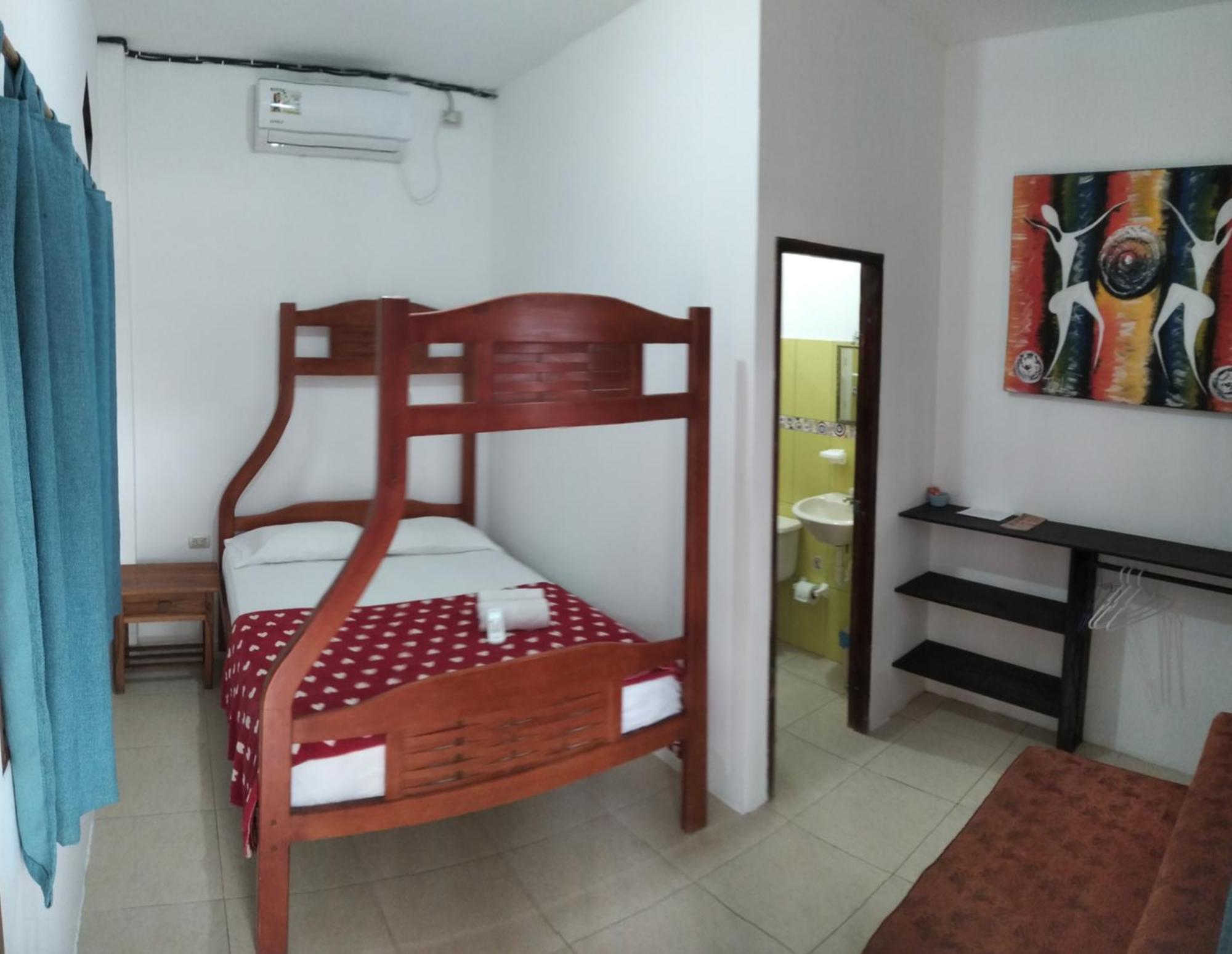 Hostal Casa Taisha Монтаньїта Екстер'єр фото