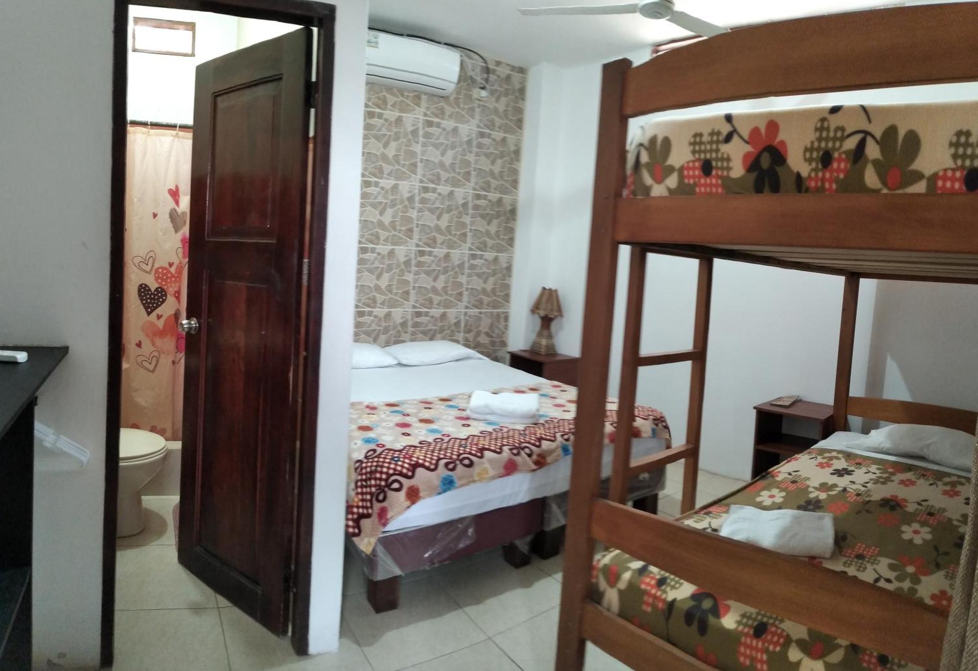 Hostal Casa Taisha Монтаньїта Екстер'єр фото