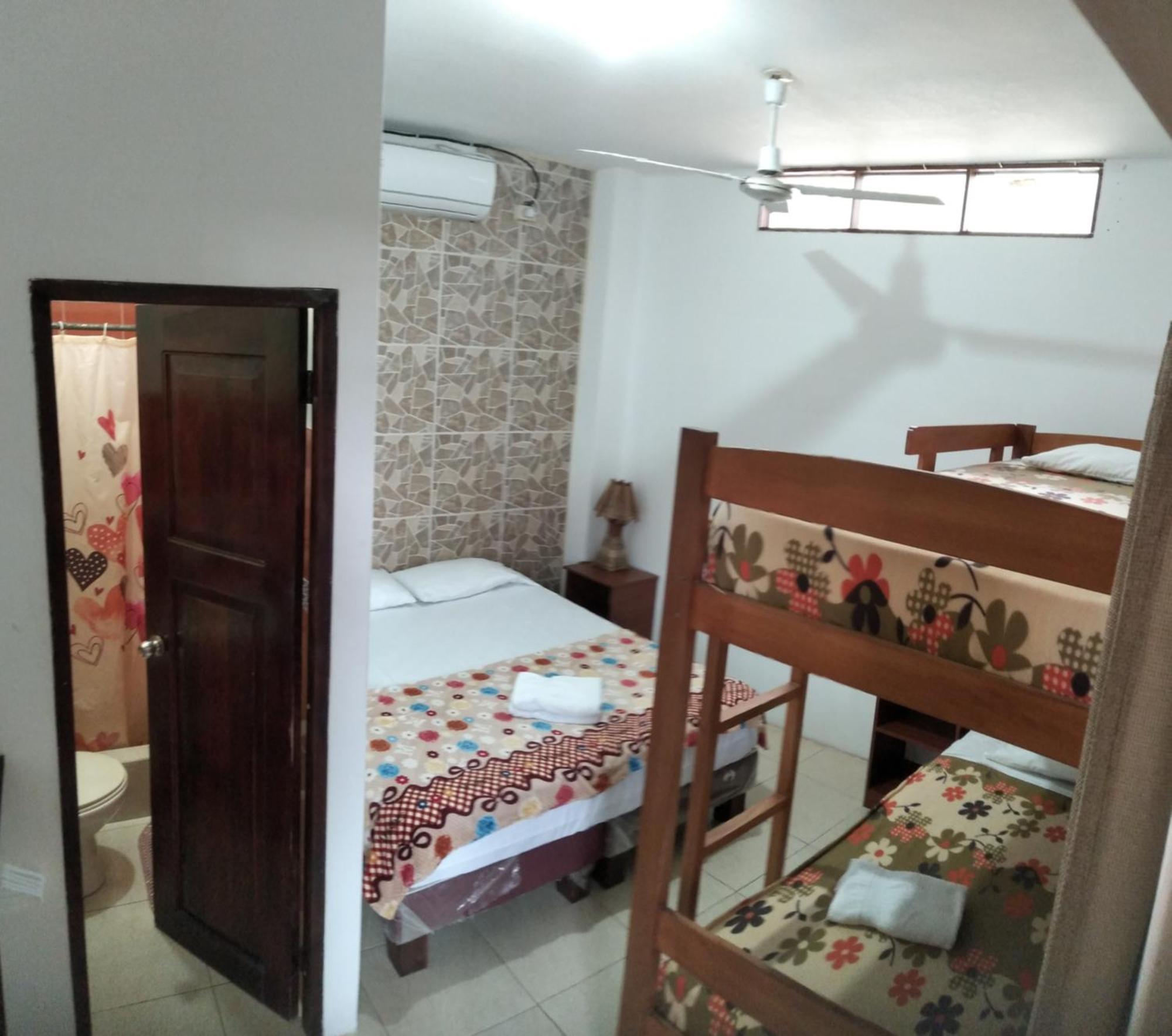 Hostal Casa Taisha Монтаньїта Екстер'єр фото