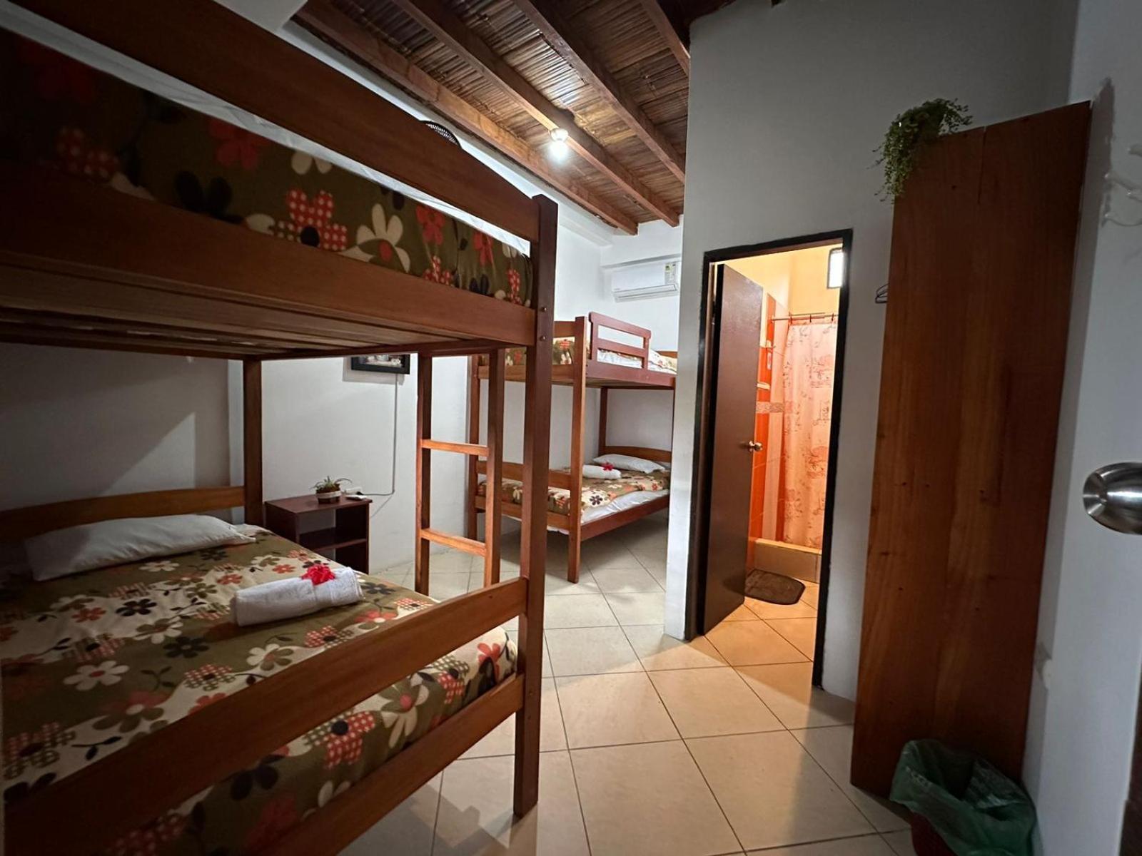 Hostal Casa Taisha Монтаньїта Екстер'єр фото